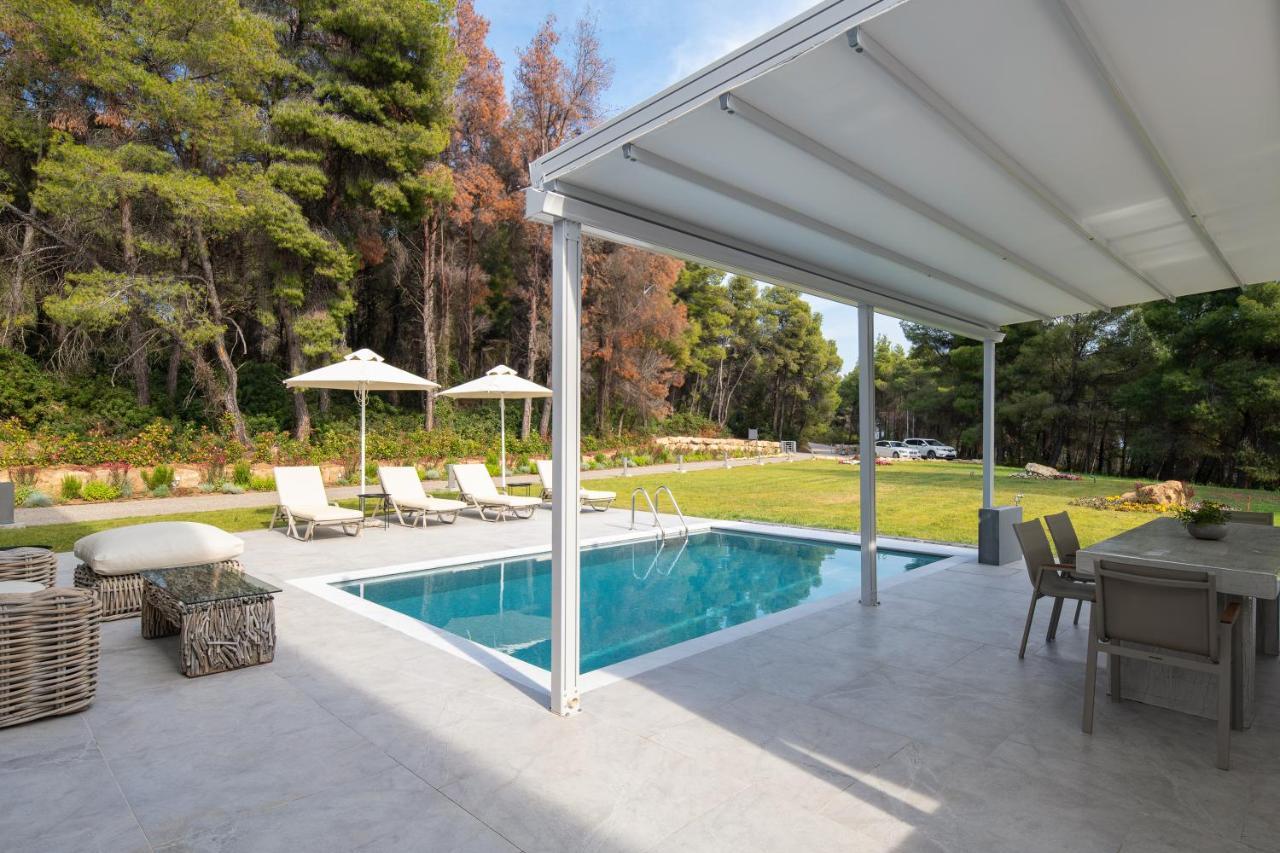 Nikiti Botanic Pool Suites Nikiti (Sithonia) Exterior foto