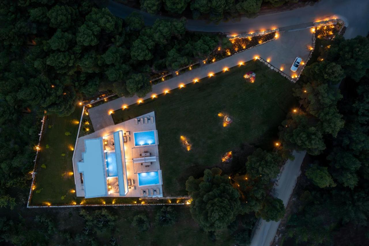 Nikiti Botanic Pool Suites Nikiti (Sithonia) Exterior foto