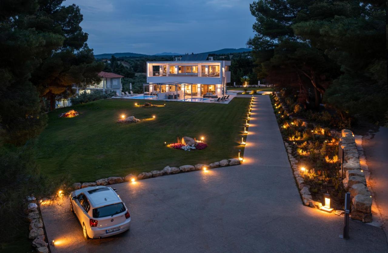 Nikiti Botanic Pool Suites Nikiti (Sithonia) Exterior foto