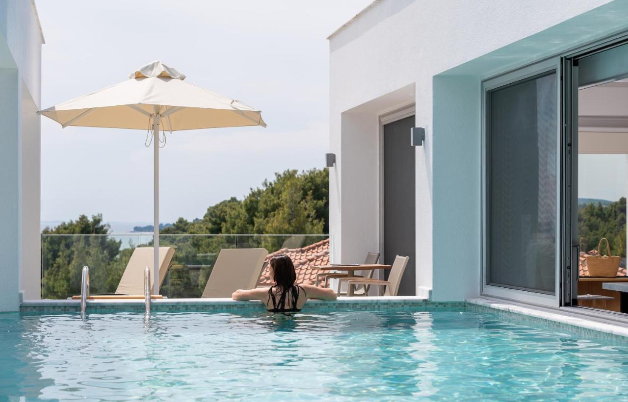 Nikiti Botanic Pool Suites Nikiti (Sithonia) Exterior foto