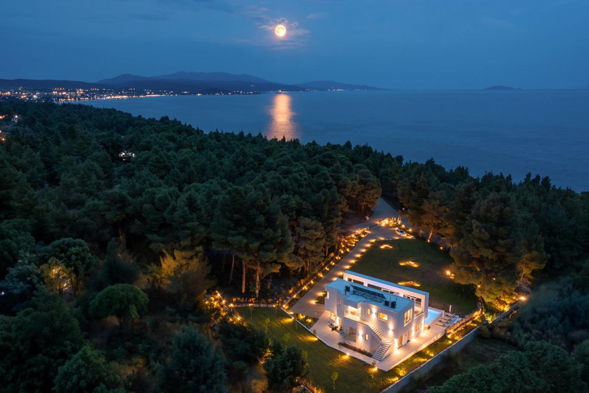 Nikiti Botanic Pool Suites Nikiti (Sithonia) Exterior foto